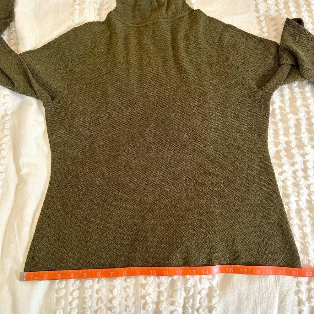 Eileen Fisher Women’s Olive Green Turtleneck Wool Crepe Sweater Sz L EUC - Picture 10 of 11